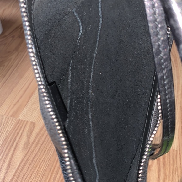 Authentic Gucci bag - Picture 7 of 9